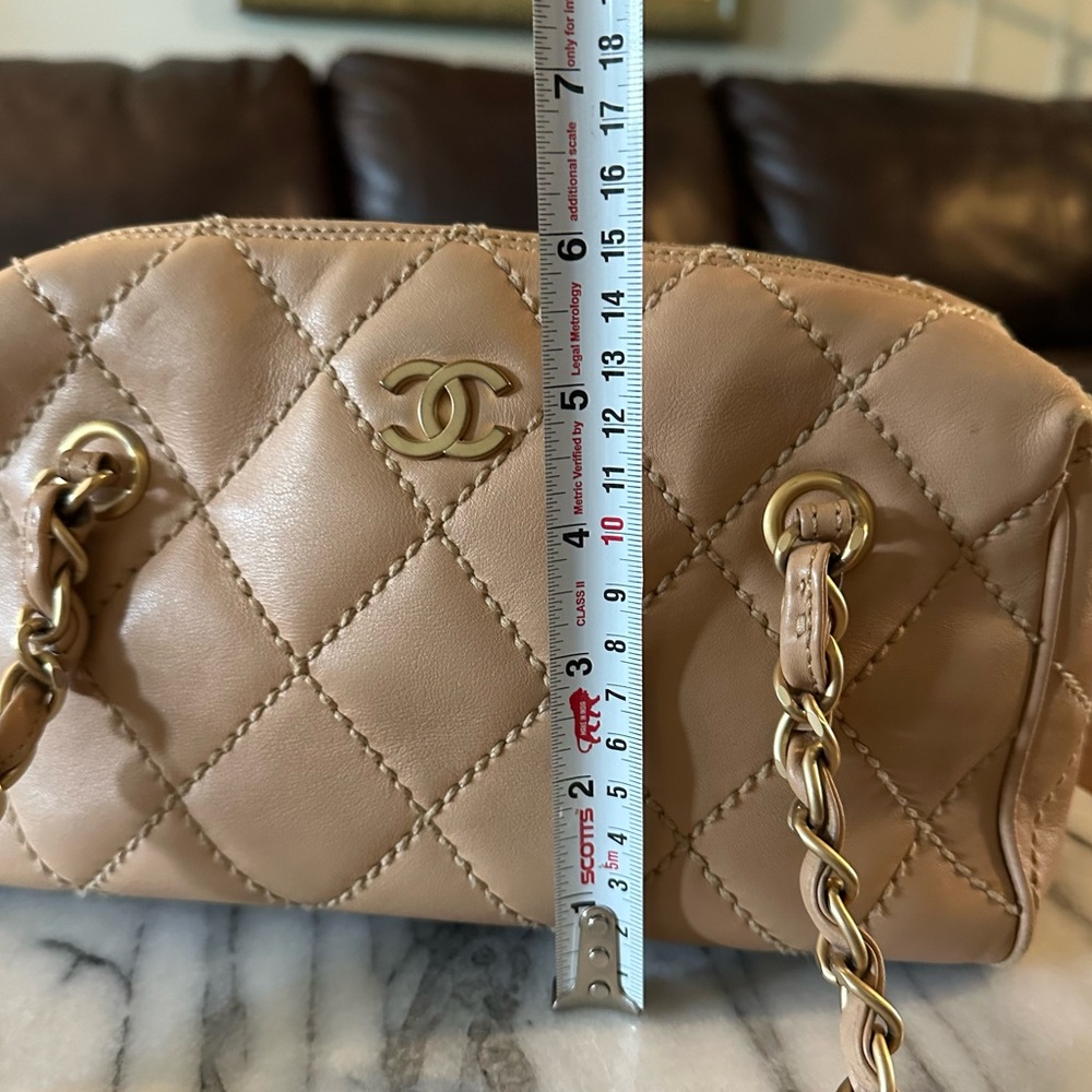 Authentic Chanel Quilted Handbag - Picture 14 of 16